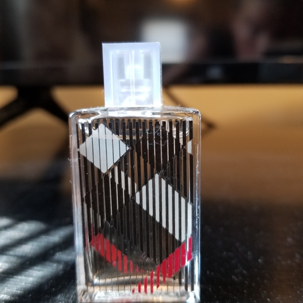 Burberry Perfumes 5 for 20 - Picture 7 of 13